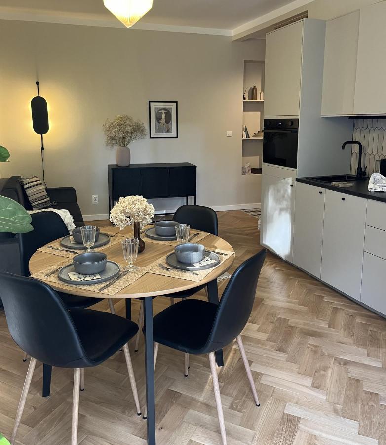 Luna Apartment Варшава Екстер'єр фото
