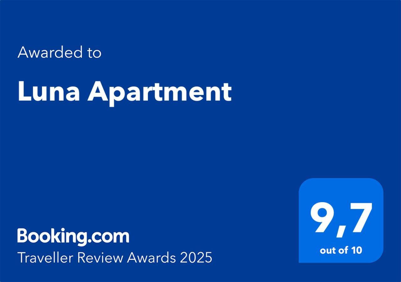 Luna Apartment Варшава Екстер'єр фото